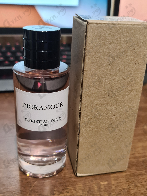 dior amour perfume